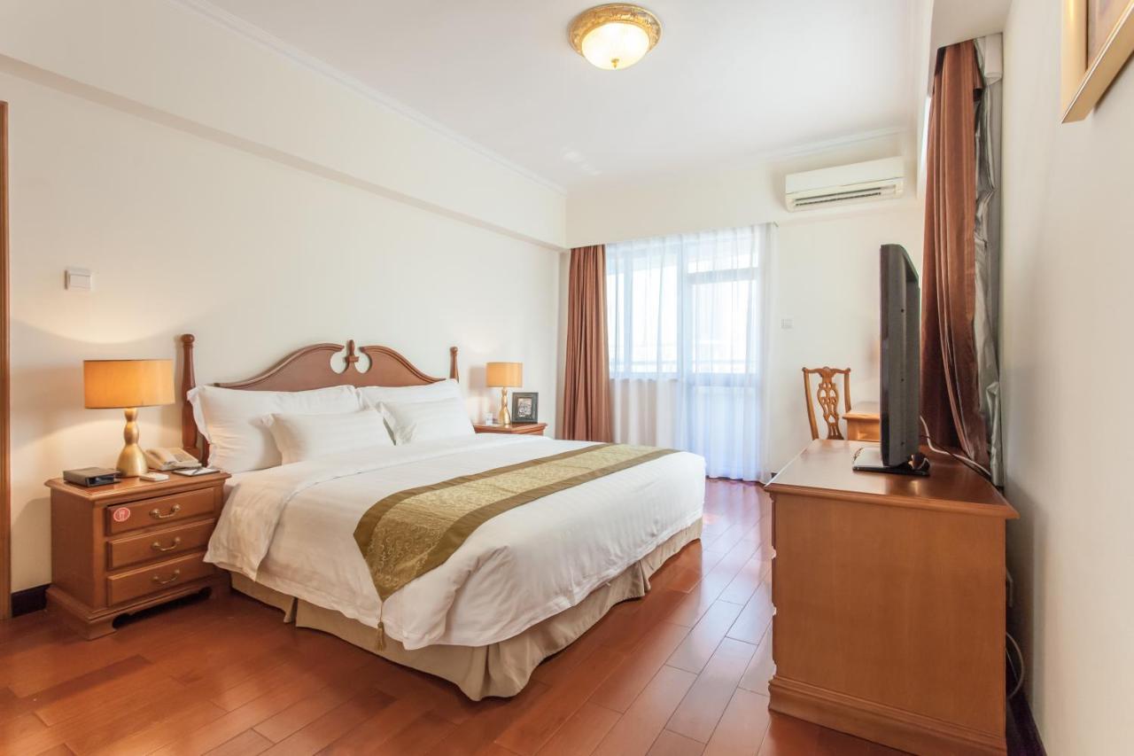 Ming Wah International Convention Centre Hotel Шънджън Екстериор снимка