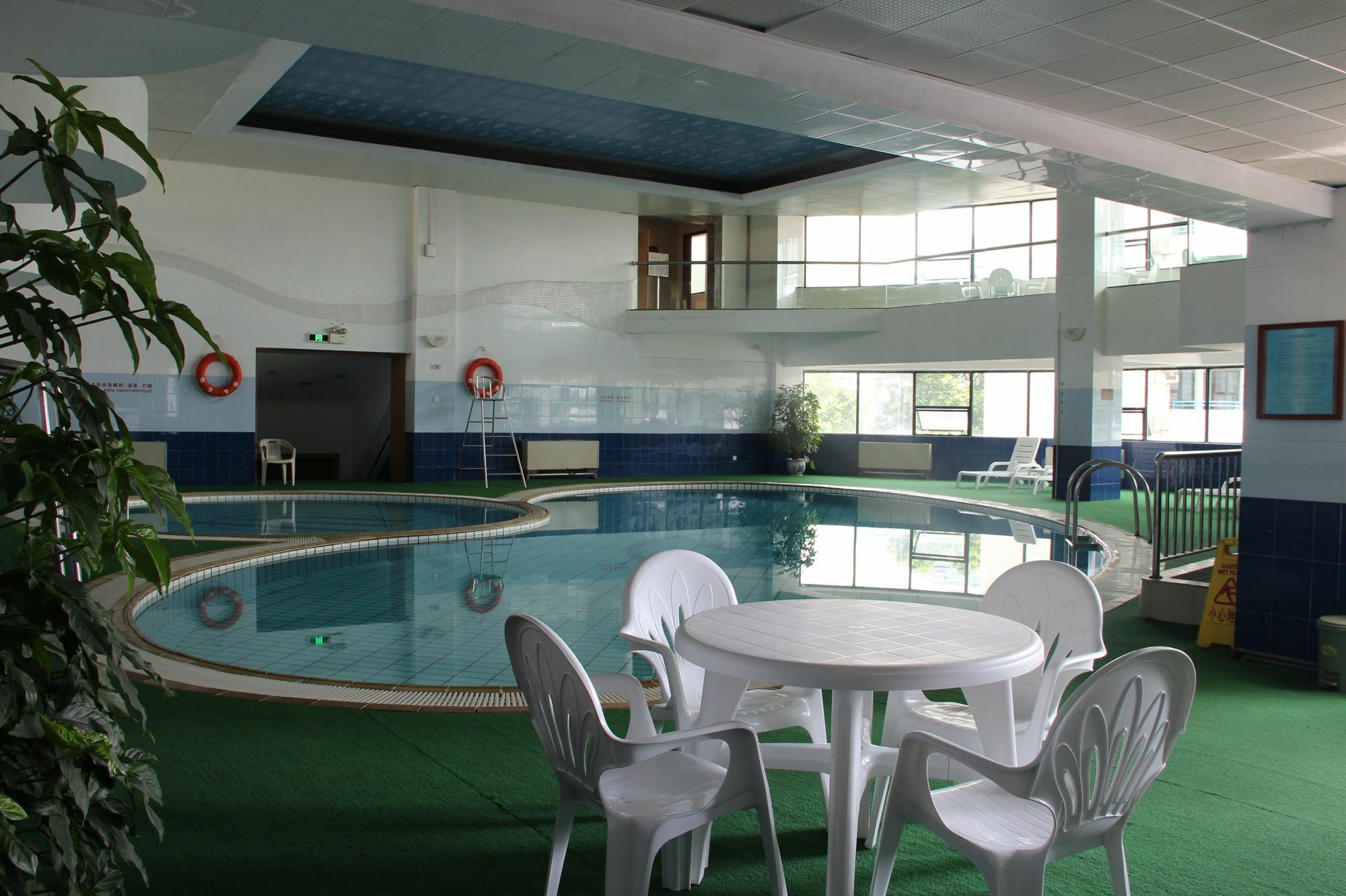 Ming Wah International Convention Centre Hotel Шънджън Екстериор снимка